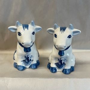 Blue and White Cow salt and pepper shakers